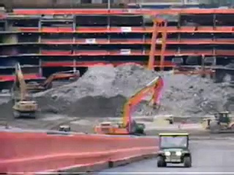 WTC  Owner Larry Silverstein gave order to "pull" Building 7