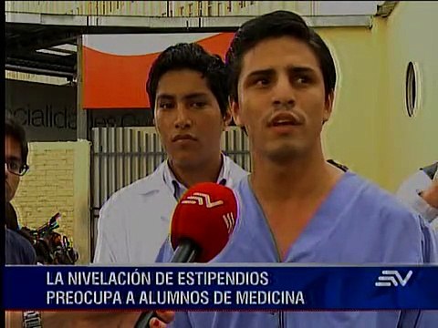 Dudas dudas entre futuros médicos por estandarización de pagos