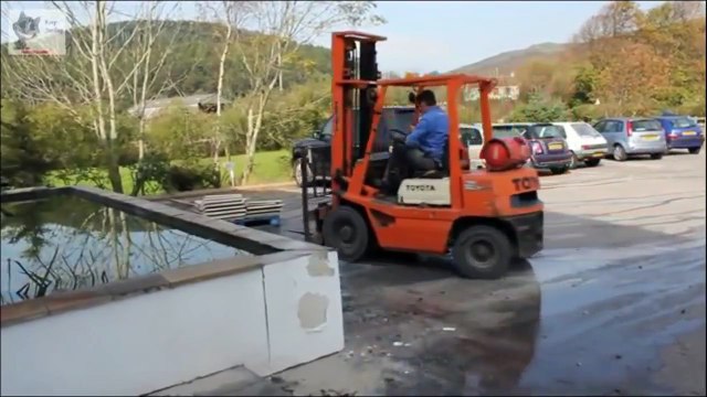INSANELY FUNNY forklift fail complition!