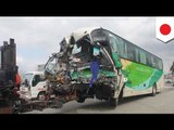 居眠り？バス衝突で２６人死傷
