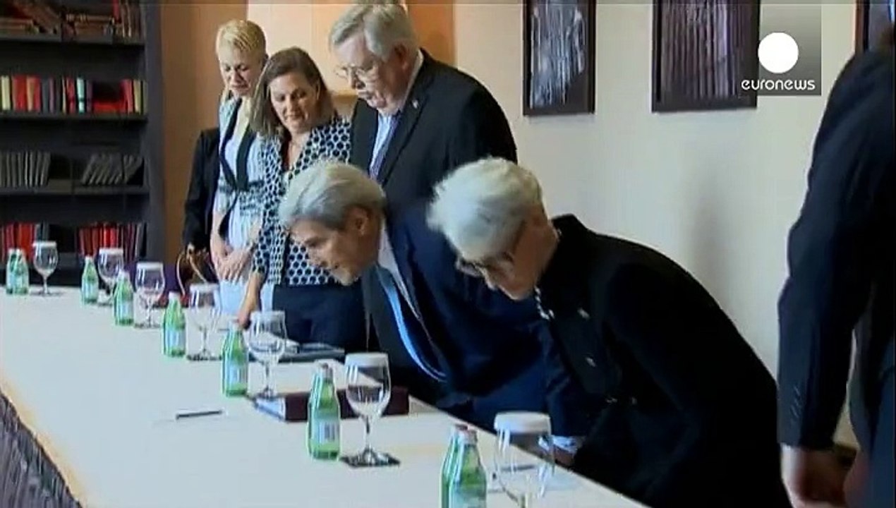 Kerry sugiere en Sochi el levantamiento de las sanciones a Rusia
