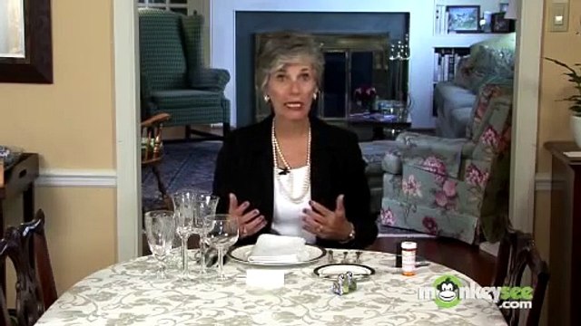 Basic Dining Etiquette - Table Taboos