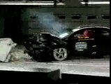 Crash Test 2003 - 2008 Mazda 6 / Atenza (Frontal Offest Test) IIHS