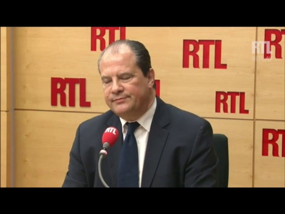 Cambadélis juge "xénophobe" l'attaque de Sarkozy contre Vallaud-Belkacem