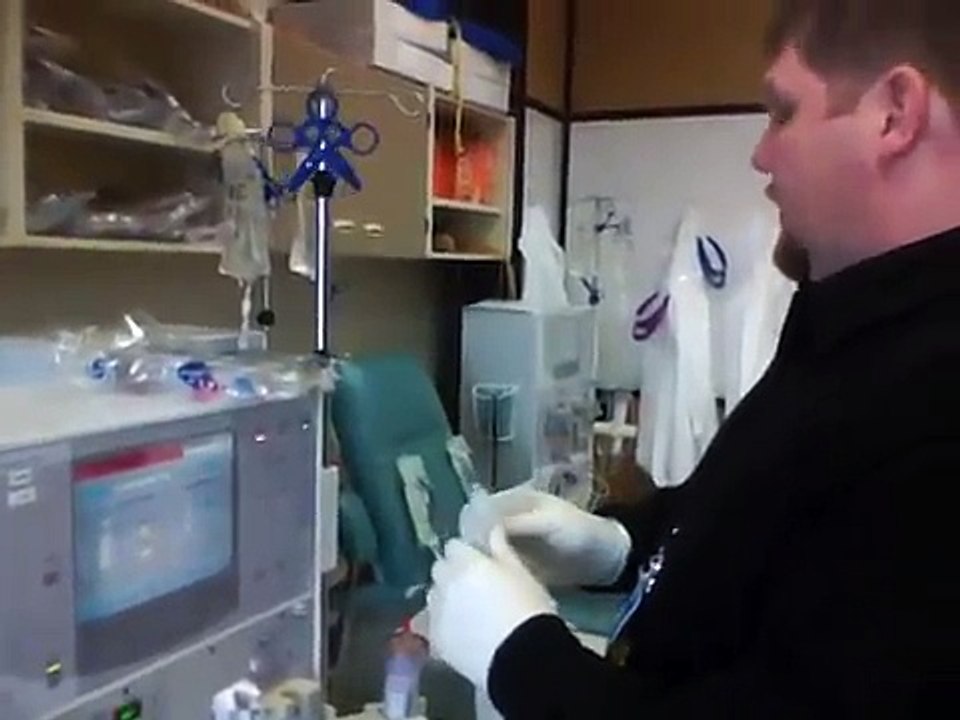Hemodialysis Machine Setup