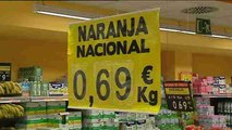 Los precios moderan su caída hasta el 0,6%