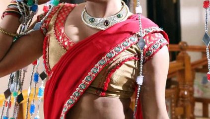 Haripriya Hot Deep Navel