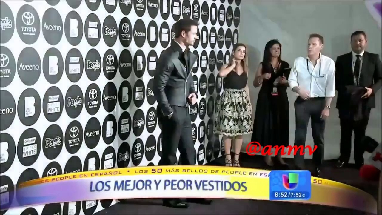 DA William Levy (@willylevy29) es de los Mejores Vestidos Fiesta #50MasBellos