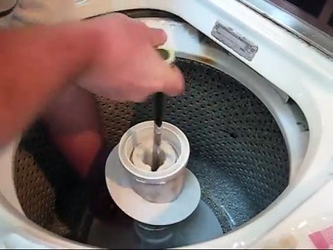Broken Whirlpool/Kenmore Washing Machine Agitator Fix