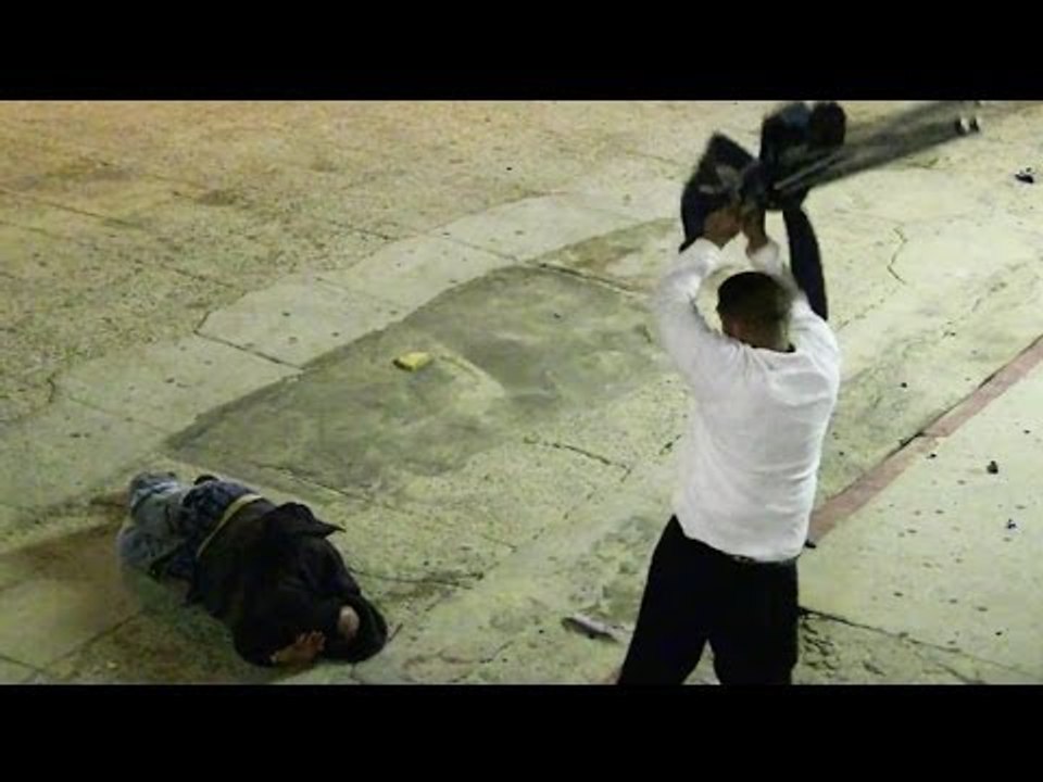 Homeless man brutally beaten with beach chair on Venice Beach boardwalk