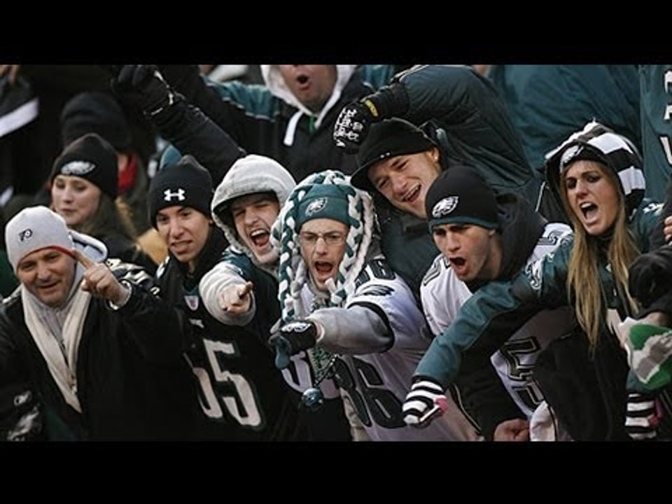 Sucker Punch: Lions fan knocked out by Eagles fans