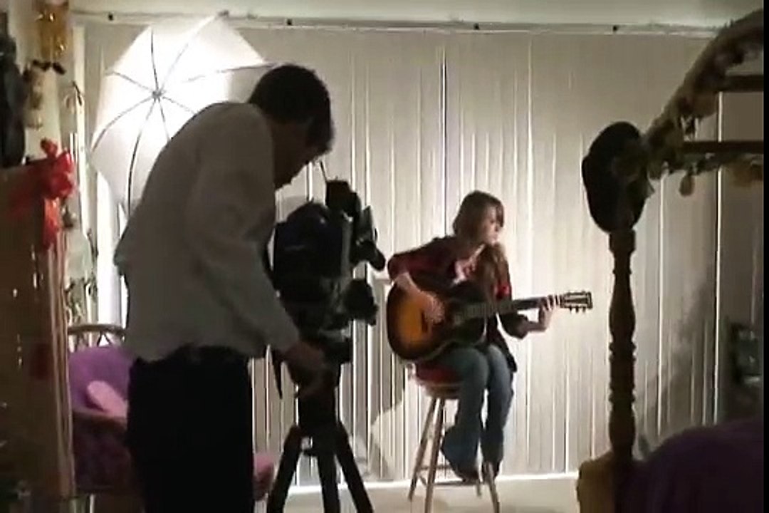 Use Somebody - Kings Of Leon (Acoustic) - Tiffany Jo Allen Cover