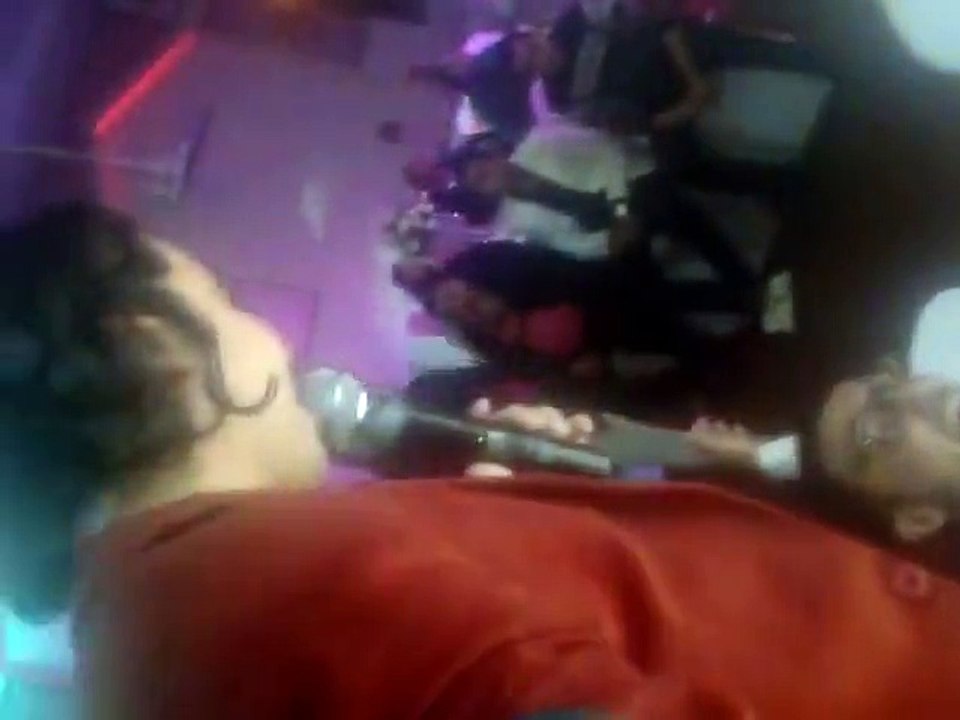 النجم وائل البحيرى مولع الدنيا ...فى فرح النجم عمرو سلامه