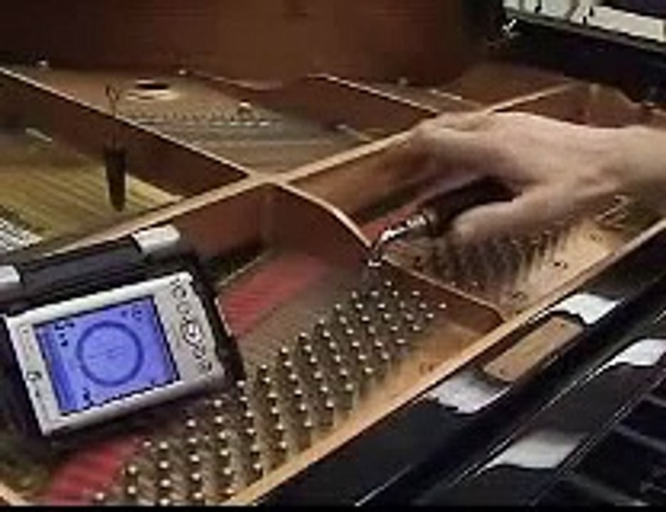 Piano tuning - fine tuning