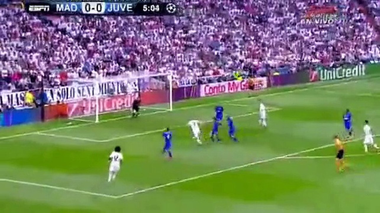 Karim Benzema Amazing Ball Control and Big chance - Real Madrid vs Juventus 13.05.2015