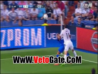 "خناقه على الكره" بين لاعب اليوفنتوس وعامل ملعب ريال مدريد