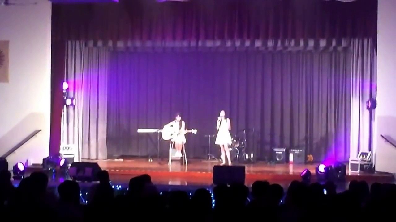 Maroon 5 - Payphone (Live Starcola)