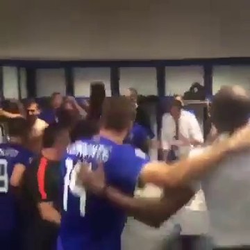 شاهد فرحة لاعبي جوفنتس في حجرات الملابس بعد مباراة ريال مدريد