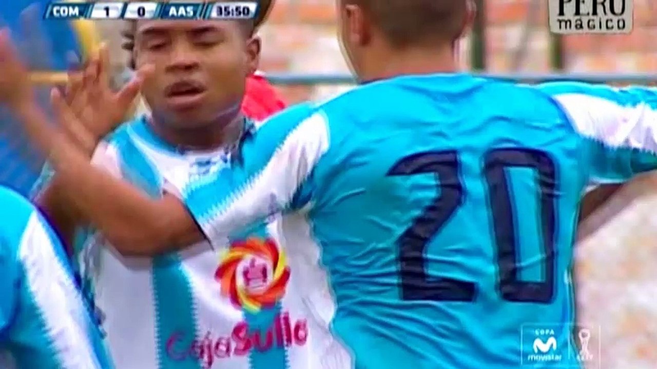 Peru: Erst Bogenlampe, dann Traum-Hammer