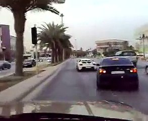 Crazy Arabs drift Porsche Carrera GT
