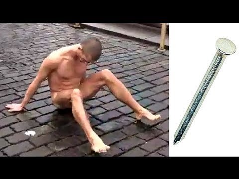 Frem is erfaring Russian artist Pyotr Pavlensky nails scrotum to Red Square - video  Dailymotion