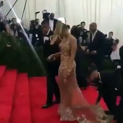 Beyonce Goes Nearly no dress to Met Gala 2015