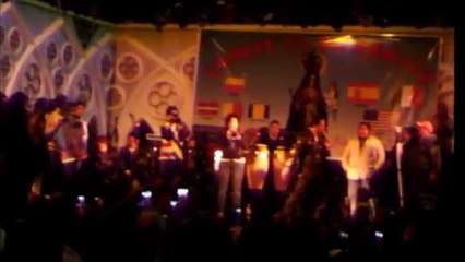 Concierto de Máximo escaleras en el cisne