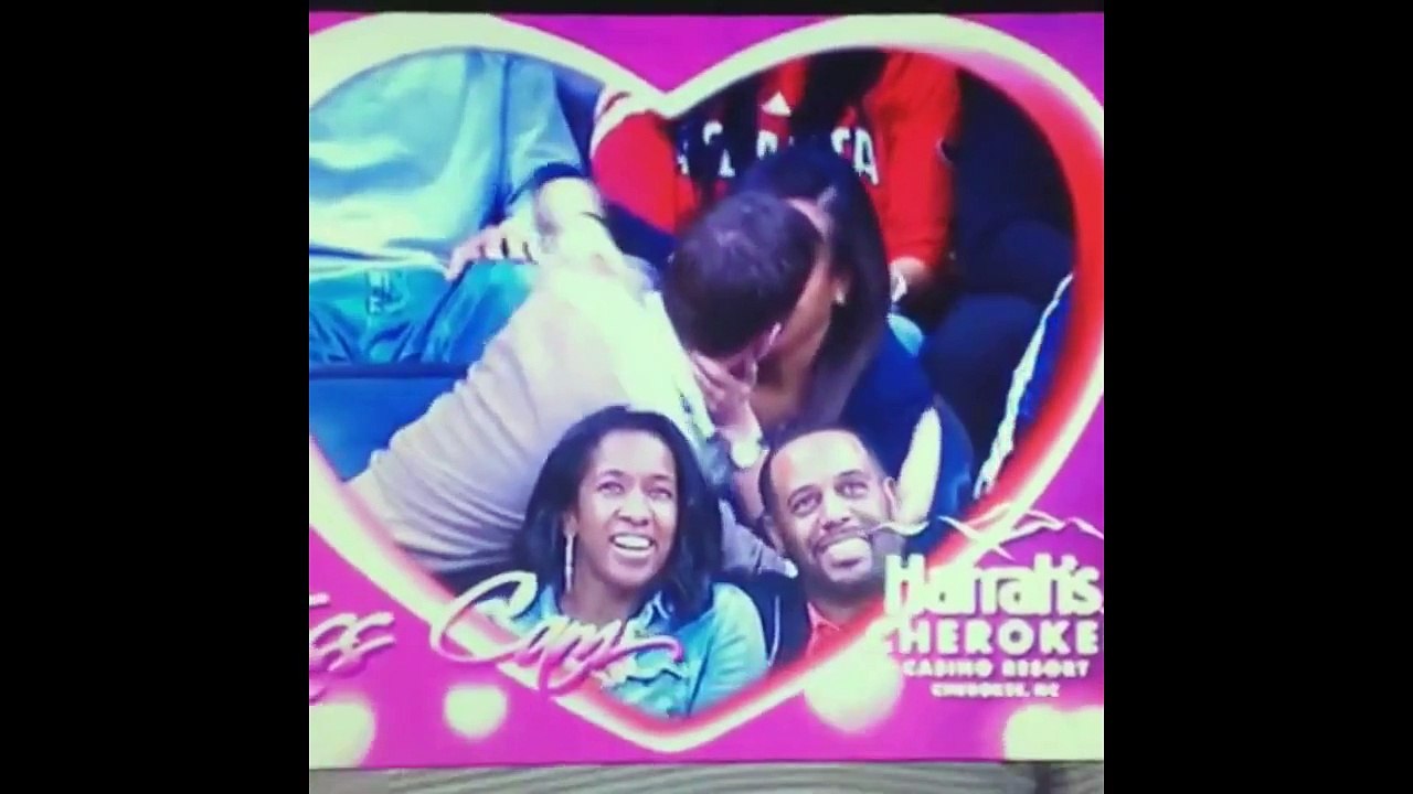 La kisscam la plus drôle de l'année