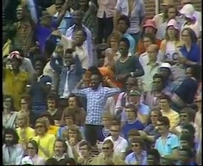 Alvin Kallicharan destroys Dennis Lillee