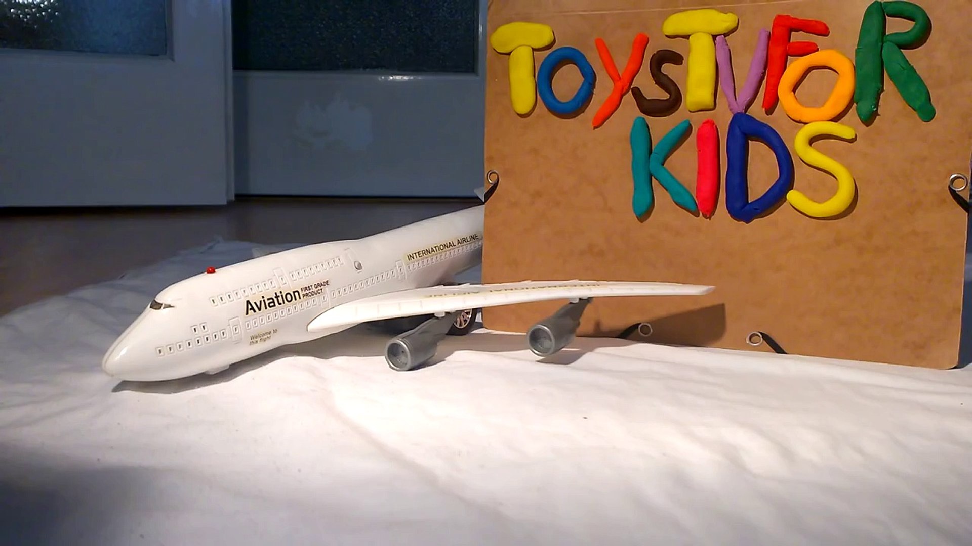 giant toy airplane