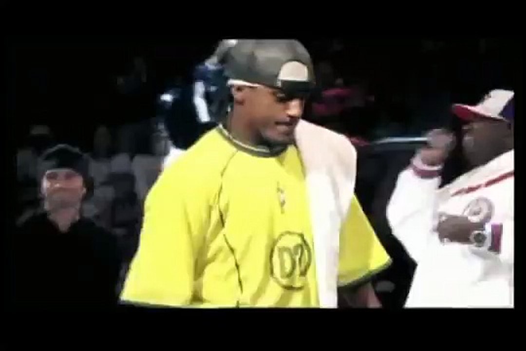 Sonic vs. Pelezinho - Red Bull BC One 2005 - High Quality