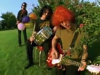 The Flaming Lips - She Don't Use Jelly