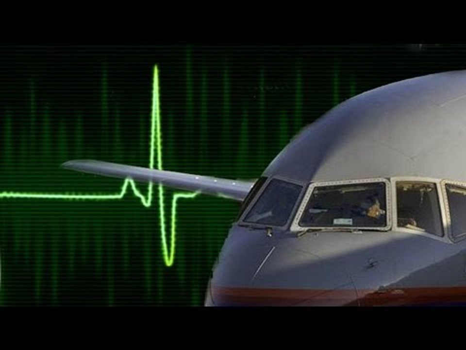 Pilot suffers heart attack, United Airlines plane makes emergency landing