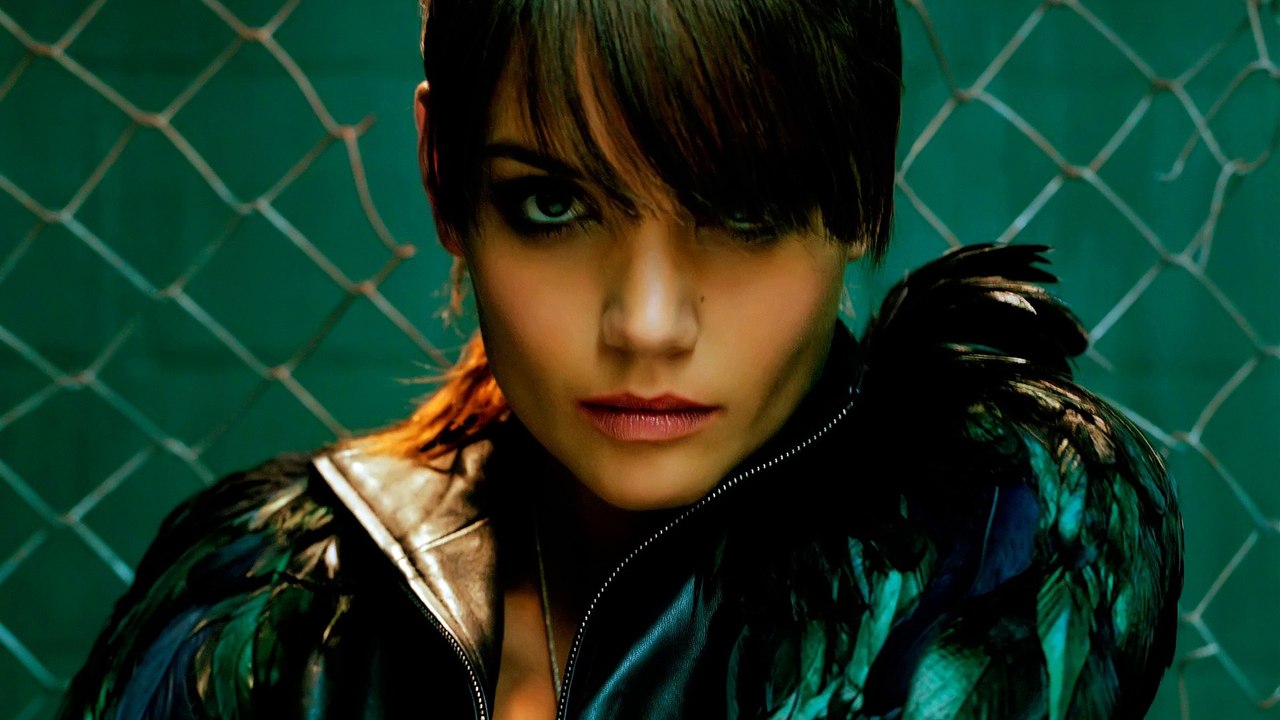 Free Katie Holmes Wallpapers