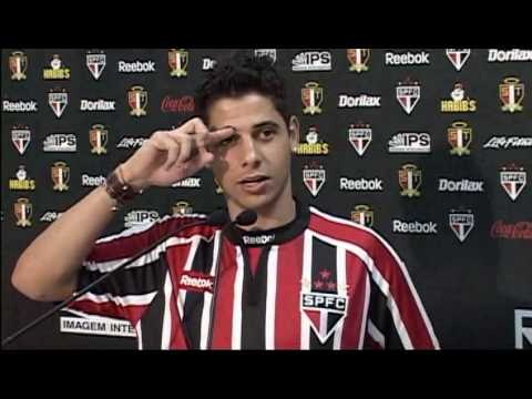 [Coletiva] Apresentação do Lateral Cicinho - parte 1