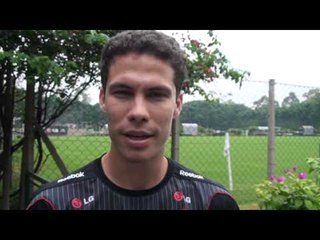 Hernanes convoca os são-paulinos para o clássico