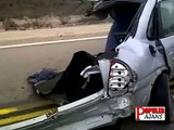 Korkunç kaza araç iki parcaya ayrılıyor Populer Ajans Video new