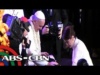 What Jamie Rivera forgot when she met Pope Francis?
