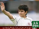 Wasim Akram Gives Bowling Tips to Sachin Tendulkars Son Arjun Tendulkar  in India