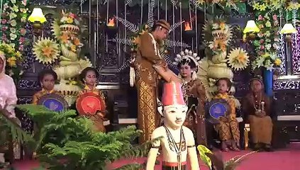 Pernikahan adat Jawa