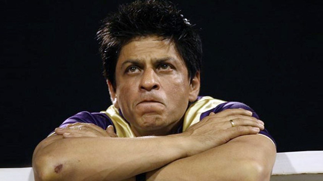Shahrukh Khan In TROUBLE Over Alleged FOREX VIO...