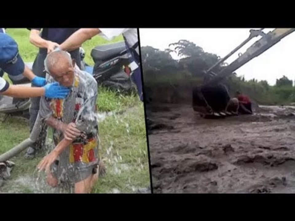 沼に老人　ショベルカーで救助