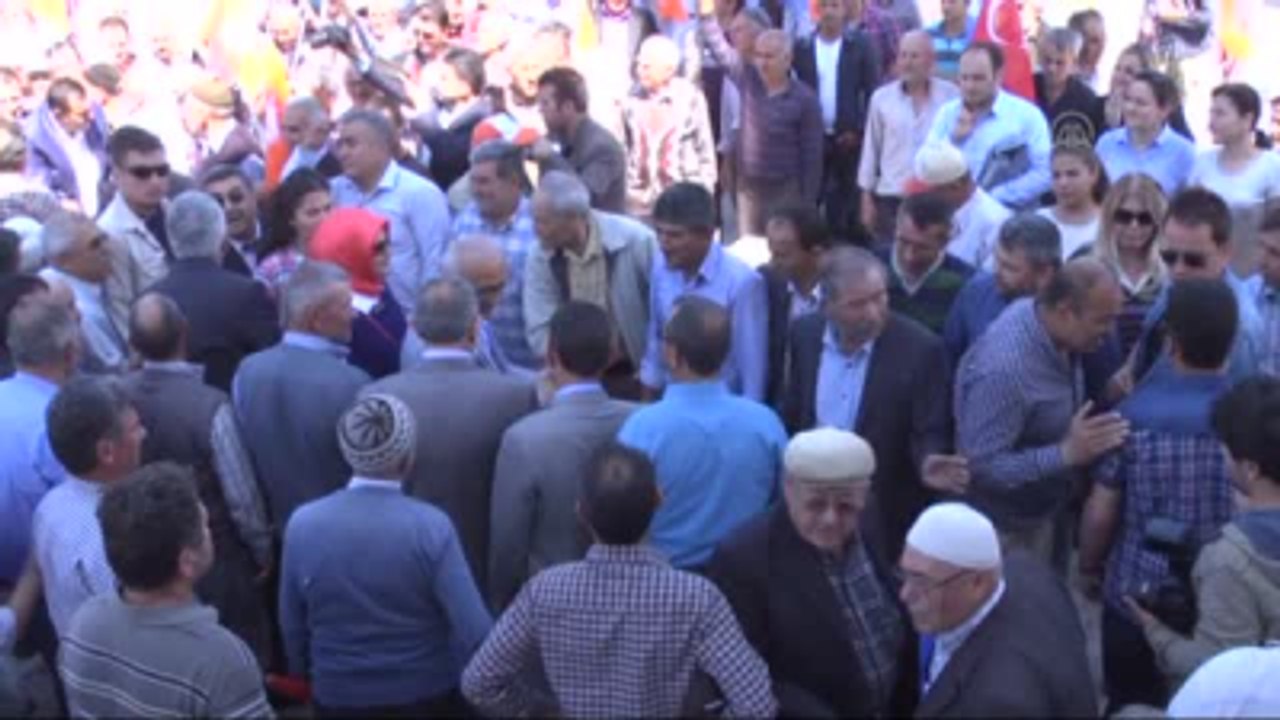 Elvan: "Bizim Yolumuz Vesayetçilere, Türkiye'deki Darbe Girişimlerine Karşı Mücadele Yoludur"