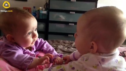Twin Babies Talk and Hold Hands For The First Time