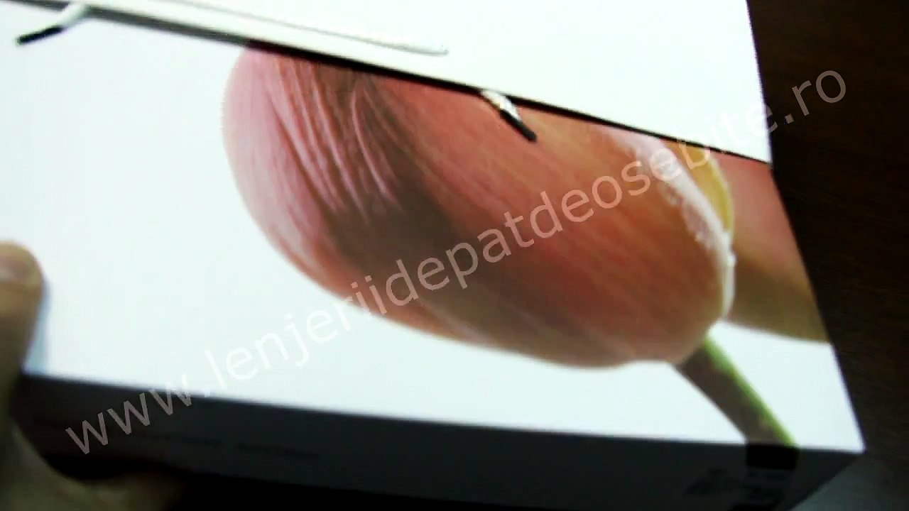 Lenjerii de pat cu mov deschis din bumbac in cutie cadou