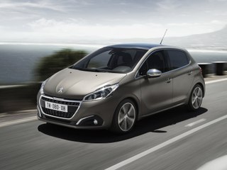 Download Video: Peugeot 208 restylée : notre 1er  contact en vidéo