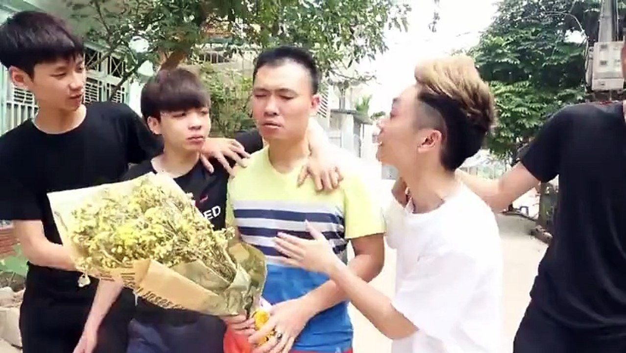 Những tình huống khó thở với lũ bạn thân