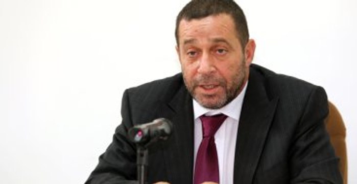 KKTC'de Başbakan Yardımcısı Serdar Denktaş Görevinden İstifa Etti