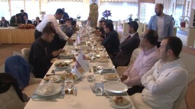 Galatasaray Başkan Adayı Prof. Dr. Ahmet Özdoğan, Spor Medyası ile Biraraya Geldi ve Yönetici...