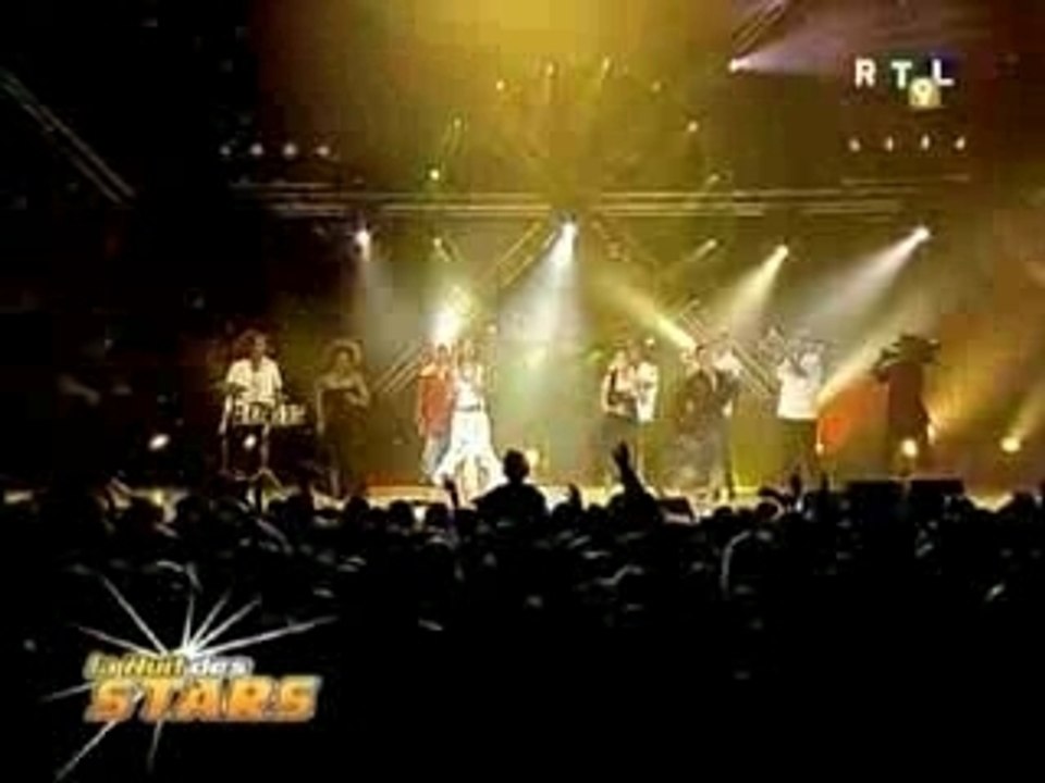 Lorie - Sur un air latino